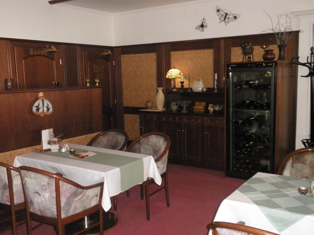 Hotel Le Cafe Pohořelice Εξωτερικό φωτογραφία