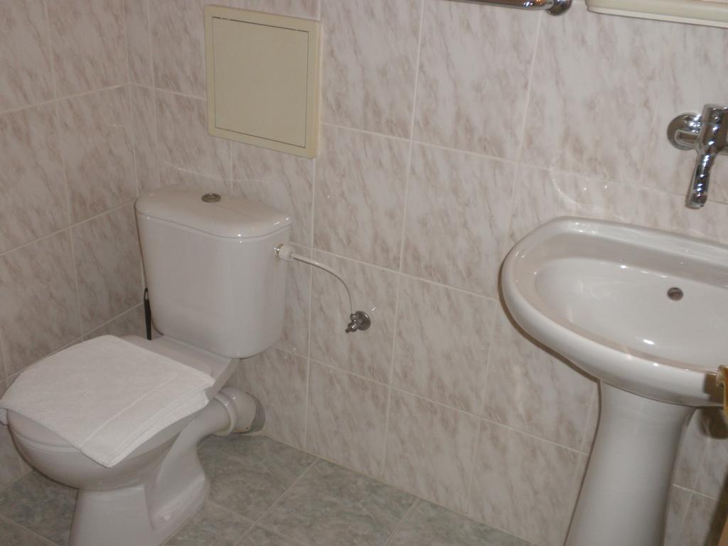 Hotel Le Cafe Pohořelice Δωμάτιο φωτογραφία
