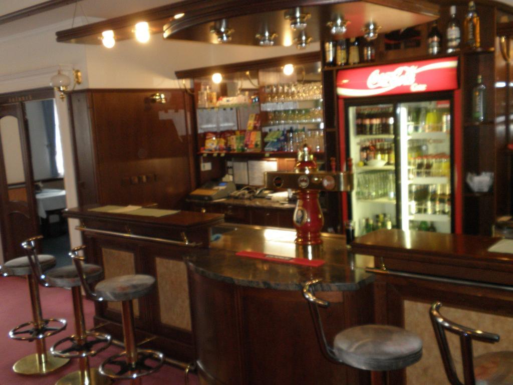 Hotel Le Cafe Pohořelice Εξωτερικό φωτογραφία